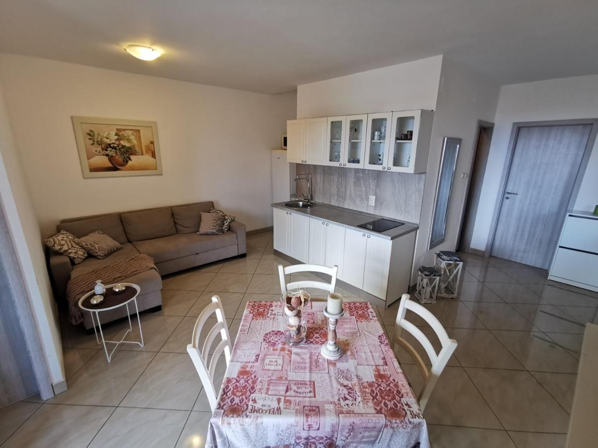 Apartments Lea 2 Malinska Dış mekan fotoğraf